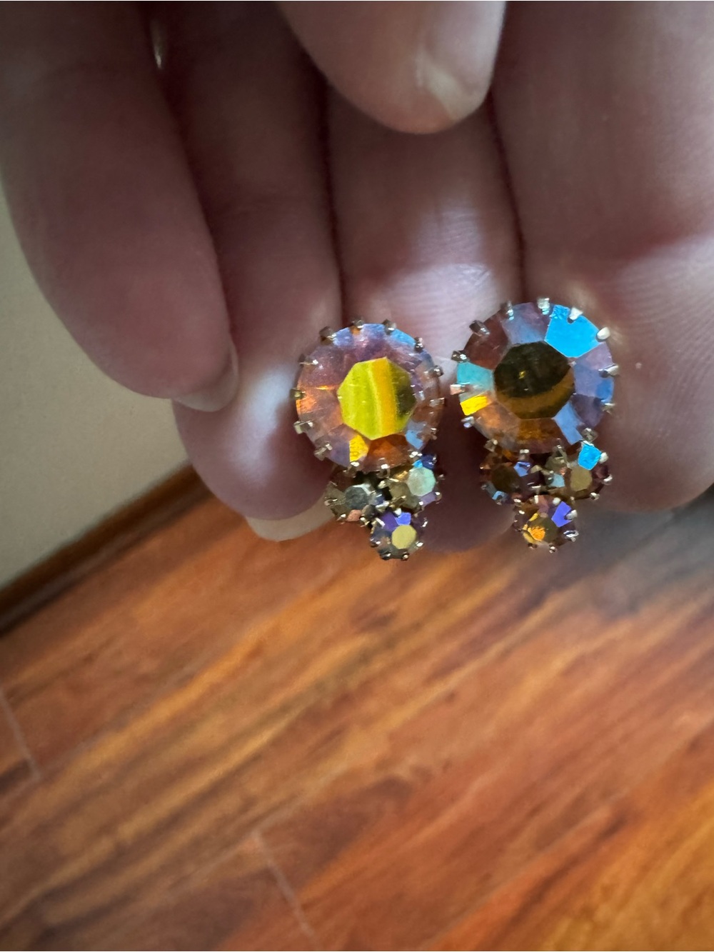 Vintage Iridescent Crystal Stud Earrings - Pink/Gold Hues